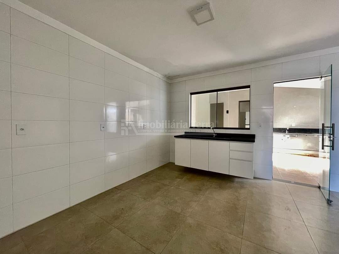 Casa com 3 quartos no BNH III Plano em Dourados/MS — foto 7