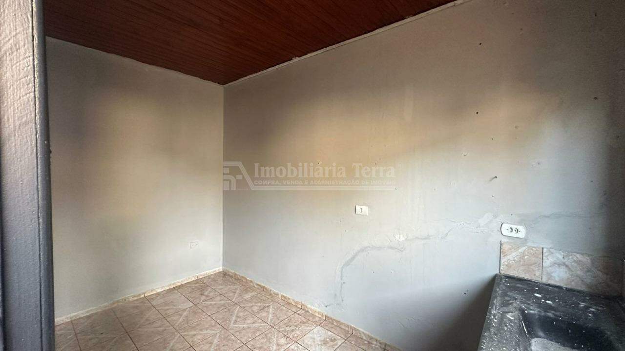 Kitnet com 1 quartos no Conjunto Habitacional Izidro Pedroso em Dourados/MS — foto 4