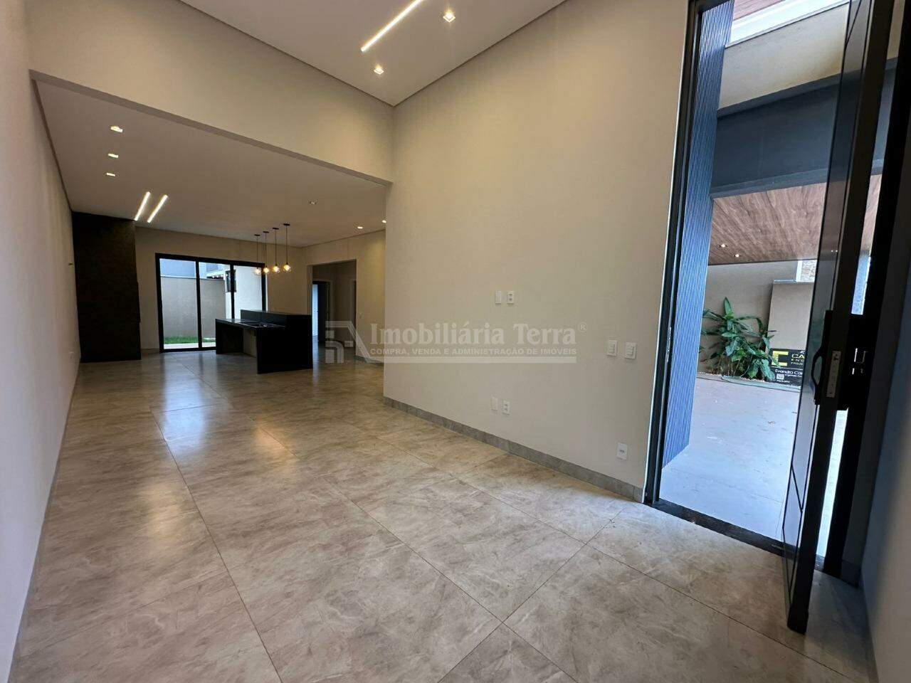 Casa com 3 quartos no Porto Royale em Dourados/MS — foto 4