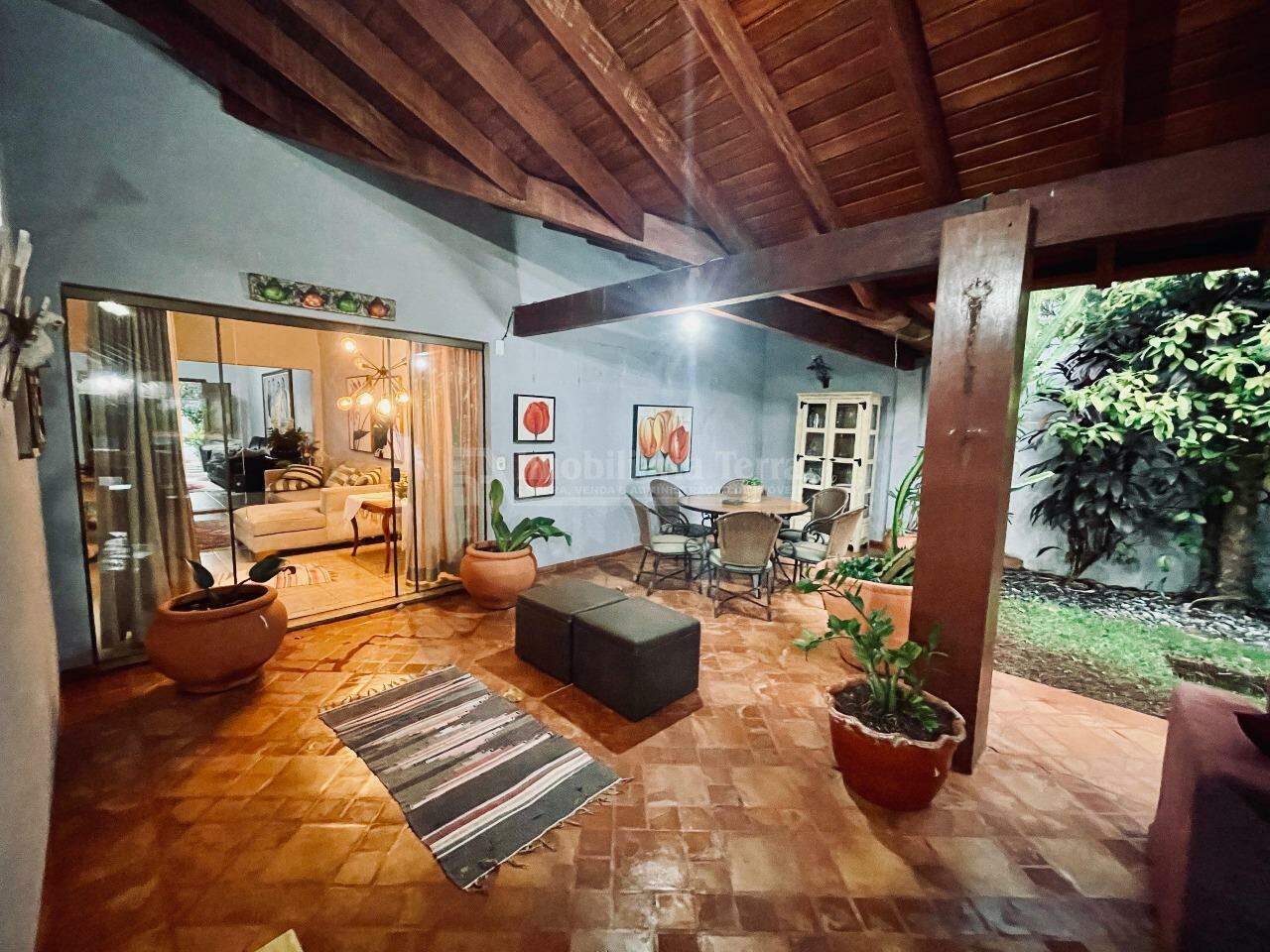 Casa com 3 quartos no Vila Planalto em Dourados/MS — foto 2