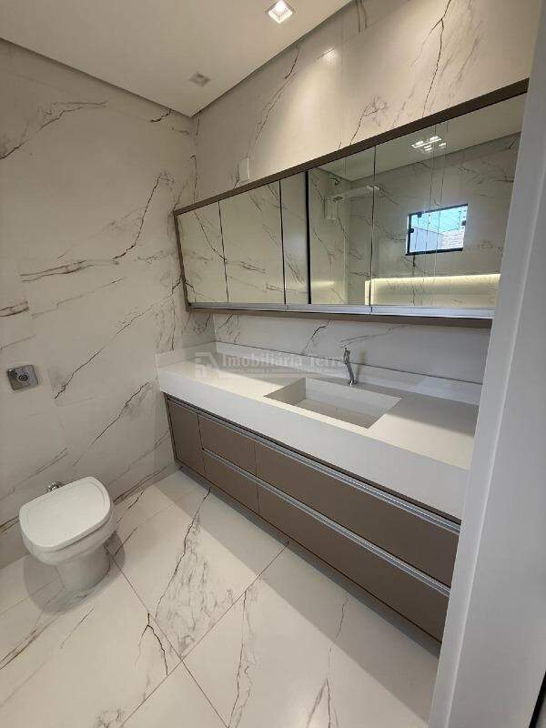 Casa com 3 quartos no Cidade Jardim I em Dourados/MS — foto 15