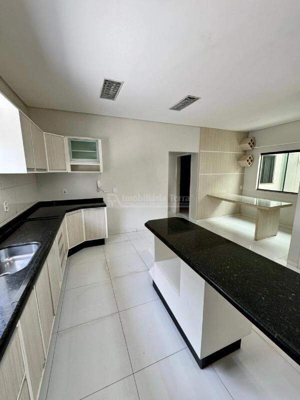 Casa com 3 quartos no Jardim Rigotti em Dourados/MS — foto 8