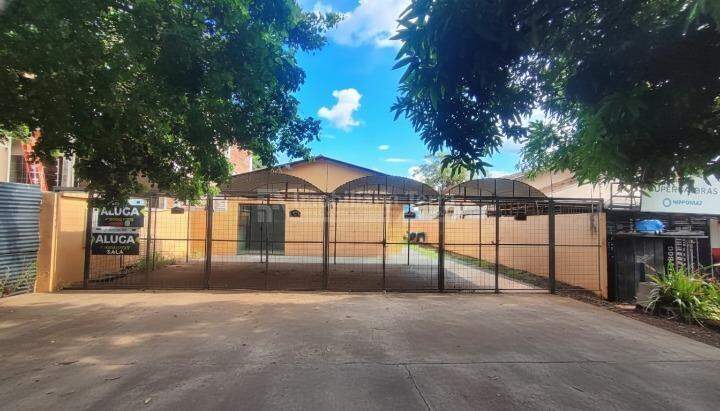 Kitnet com 2 quartos no Vila Cuiabá em Dourados/MS — foto 1