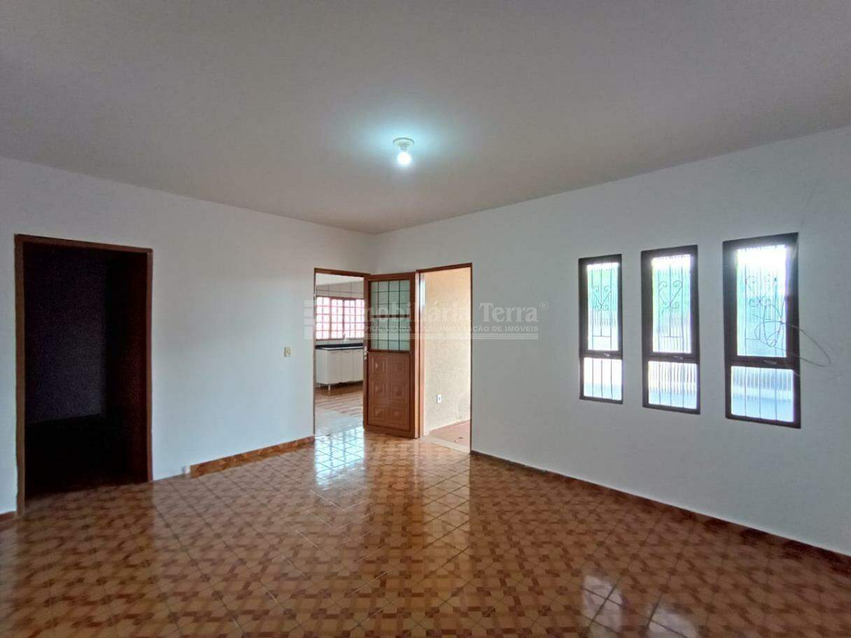 Casa com 3 quartos no Vila Ubiratan em Dourados/MS — foto 2