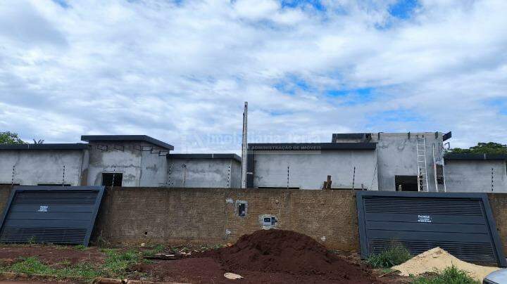 Casa com 3 quartos no Monte Carlo em Dourados/MS — foto 1
