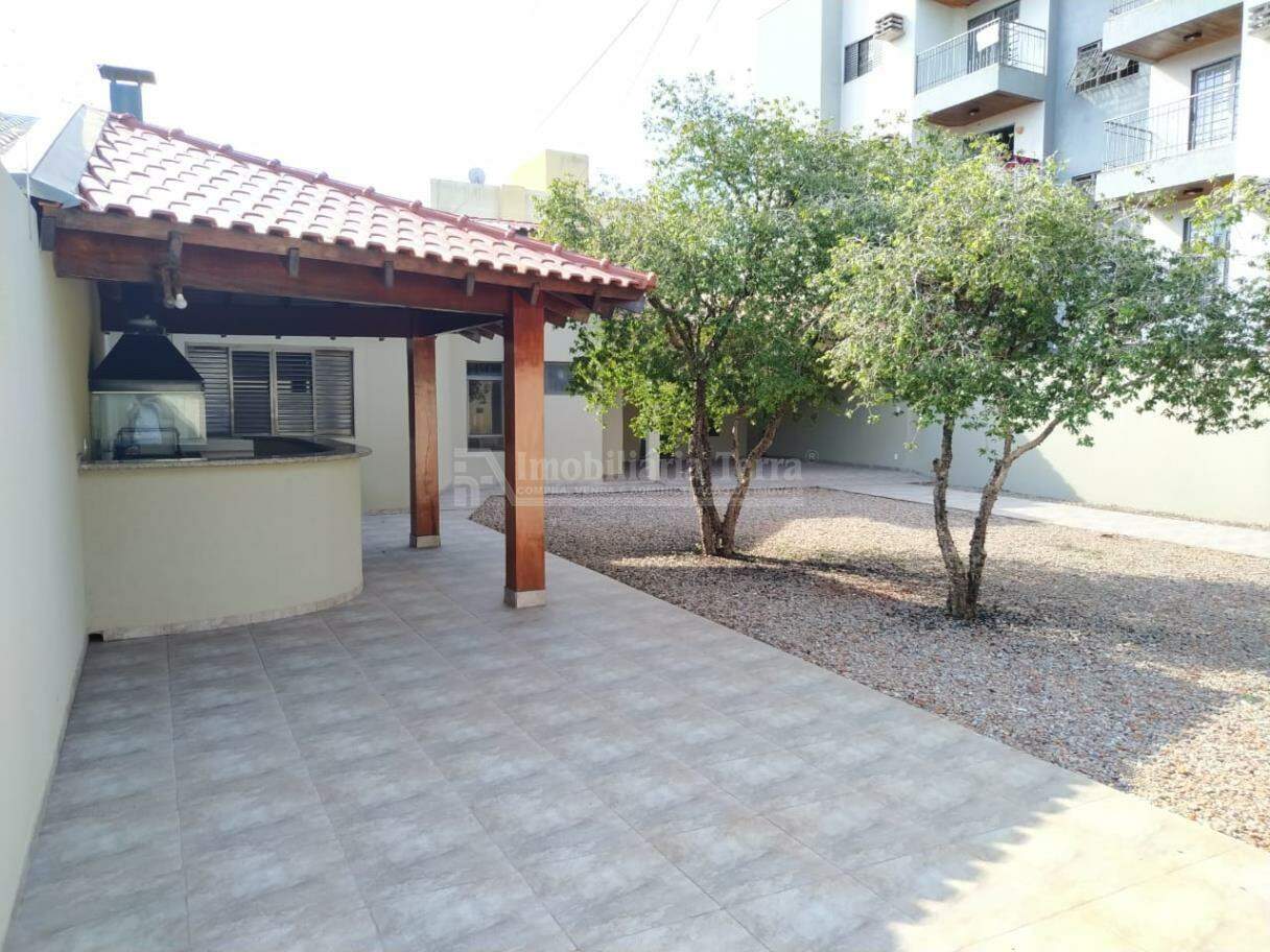 Casa com 5 quartos no Jardim Central em Dourados/MS — foto 3
