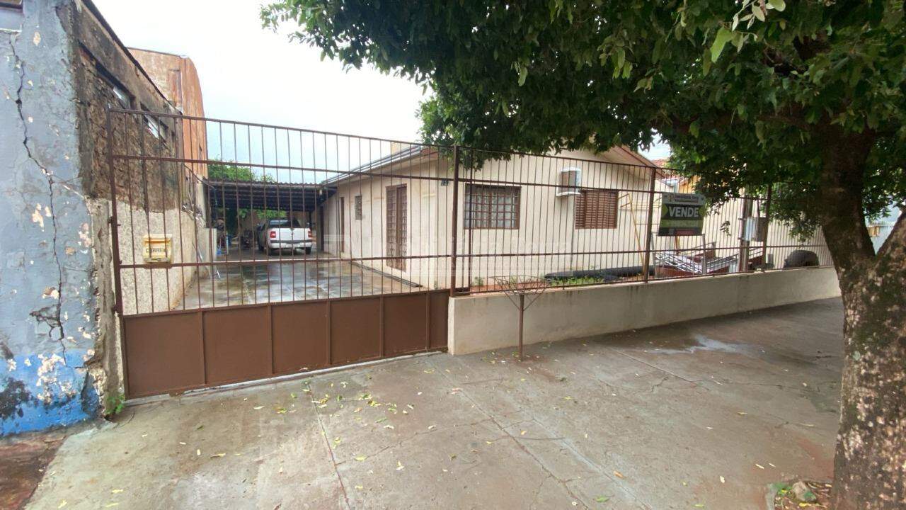 Casa com 3 quartos no Jardim Rigotti em Dourados/MS — foto 1