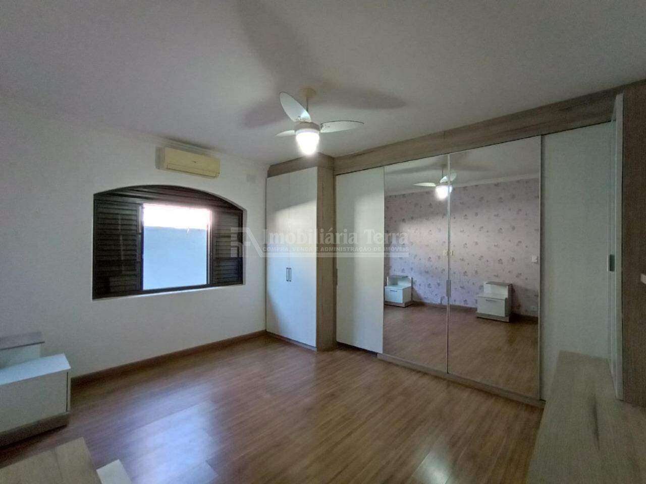 Casa com 4 quartos no Portal de Dourados em Dourados/MS — foto 11