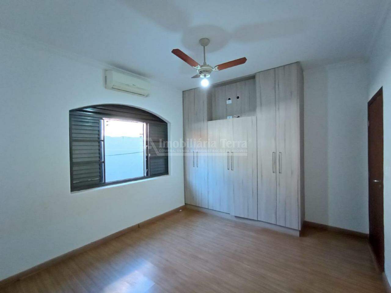 Casa com 4 quartos no Portal de Dourados em Dourados/MS — foto 10