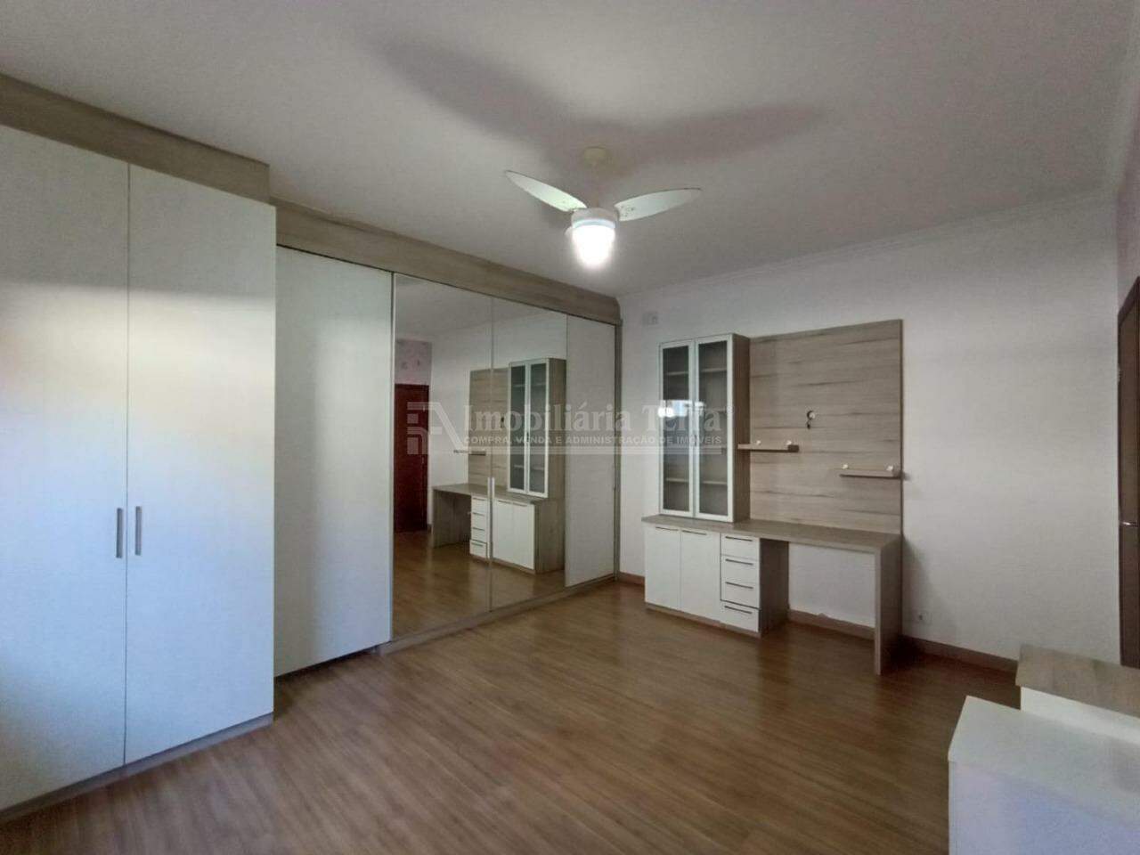 Casa com 4 quartos no Portal de Dourados em Dourados/MS — foto 9