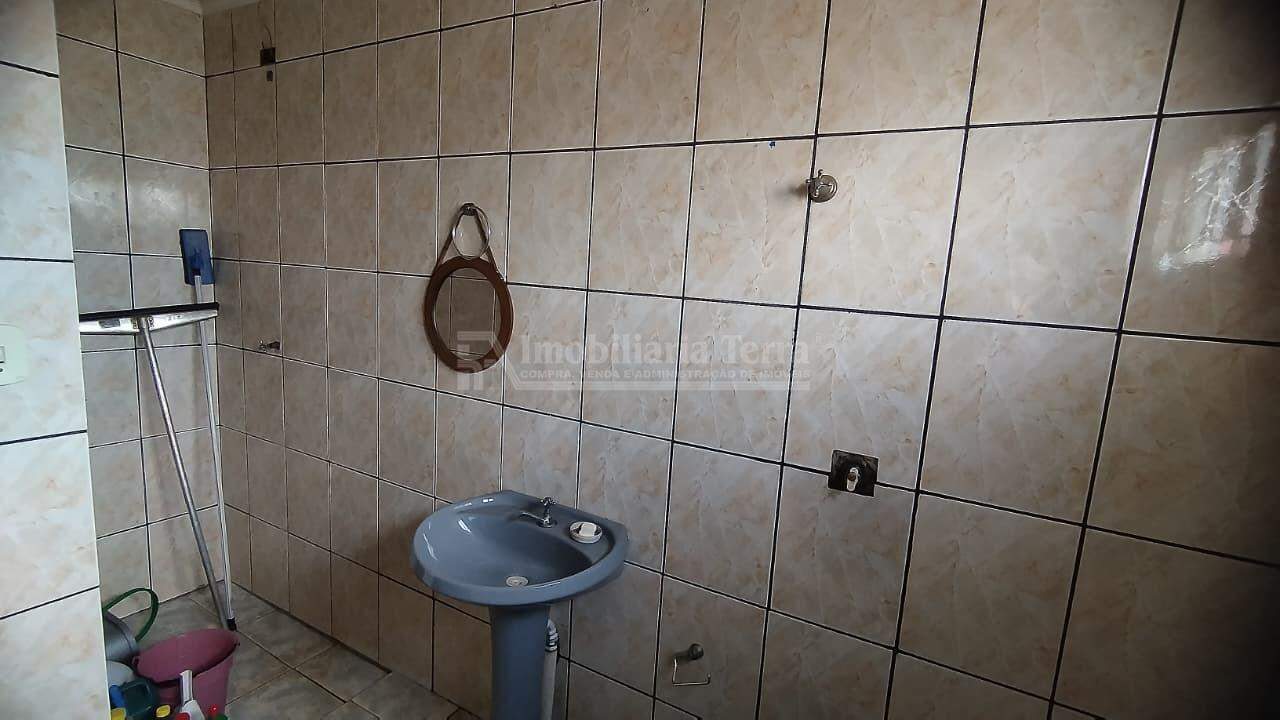 Casa com 5 quartos no Centro em Dourados/MS — foto 4