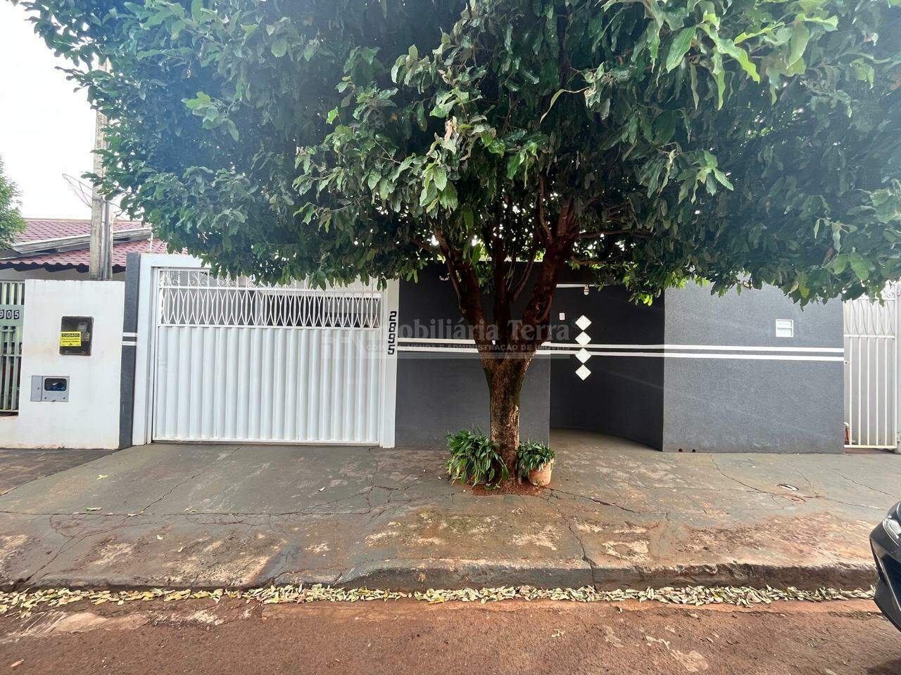 Casa com 2 quartos no Terra Roxa em Dourados/MS — foto 1