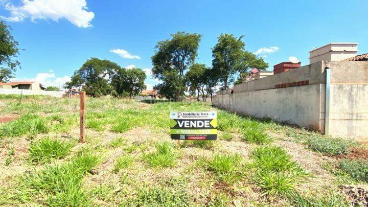 Terreno/Lote no Jardim Das Primaveras em Dourados/MS — foto 1