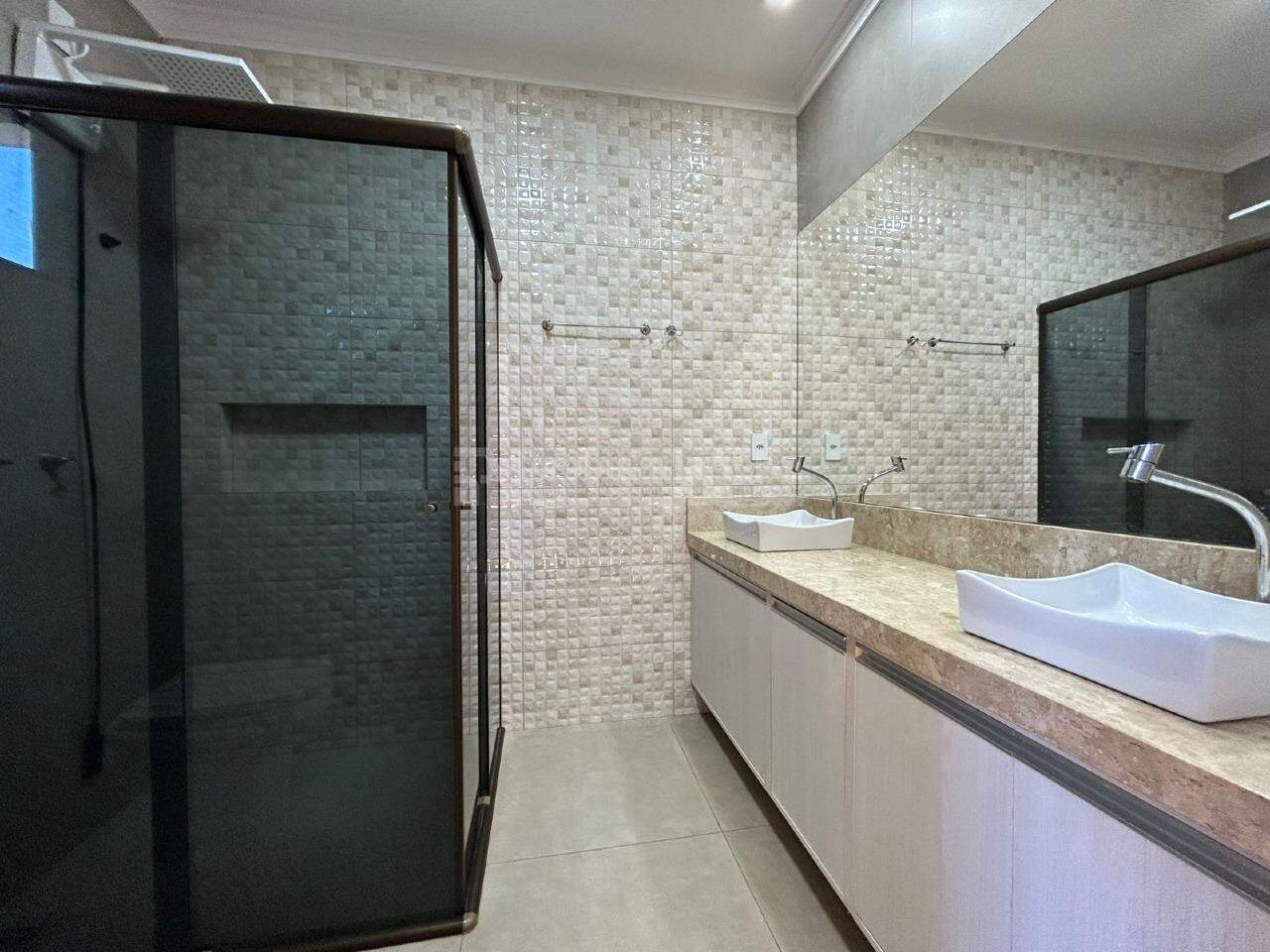 Casa com 3 quartos no Bnh I Plano em Dourados/MS — foto 12