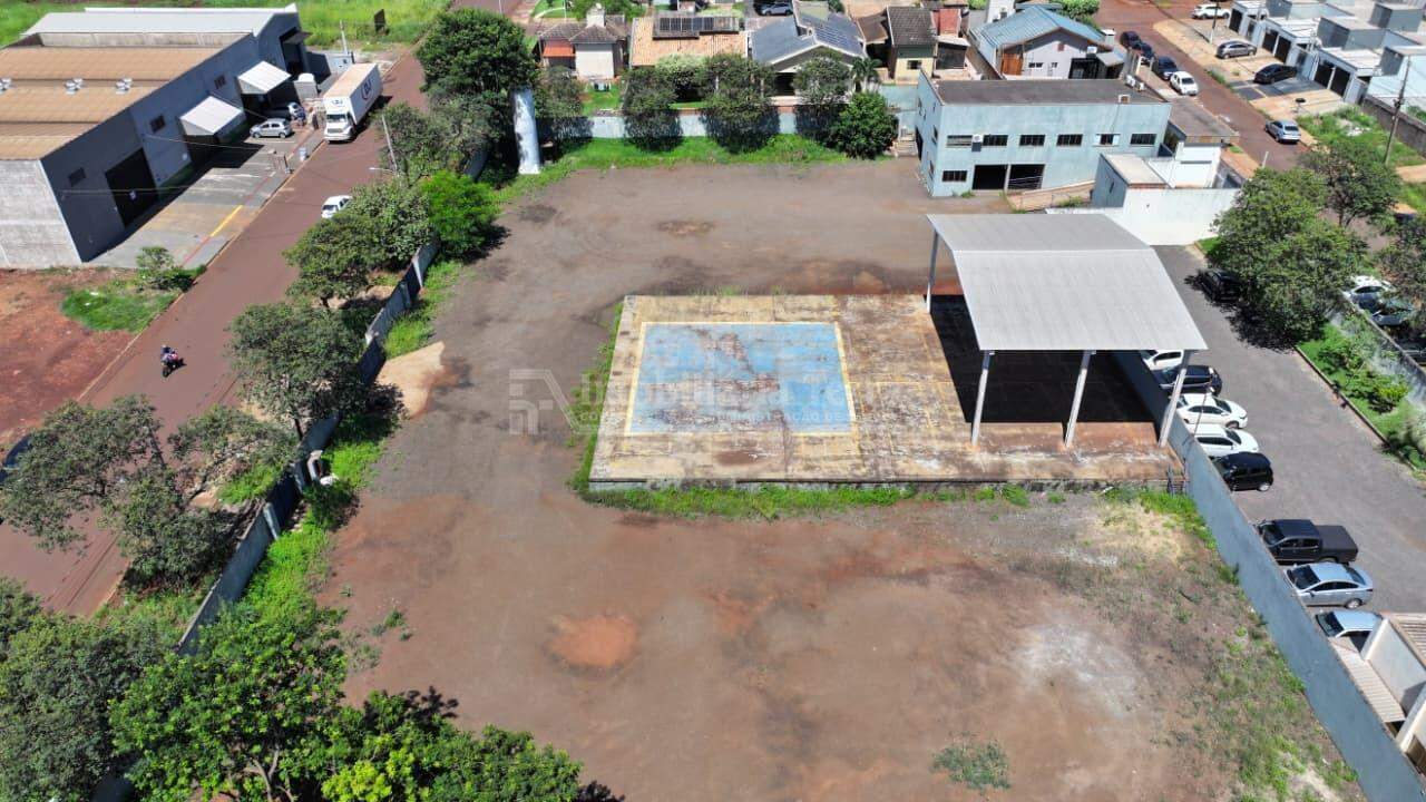 Prédio no Jardim Rasslem em Dourados/MS — foto 16