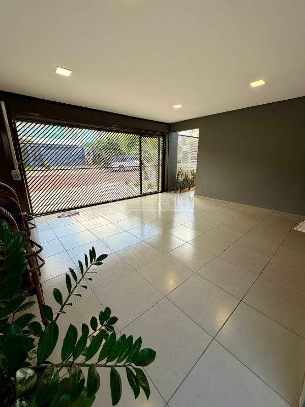 Casa com 3 quartos no Santa Fé em Dourados/MS — foto 3