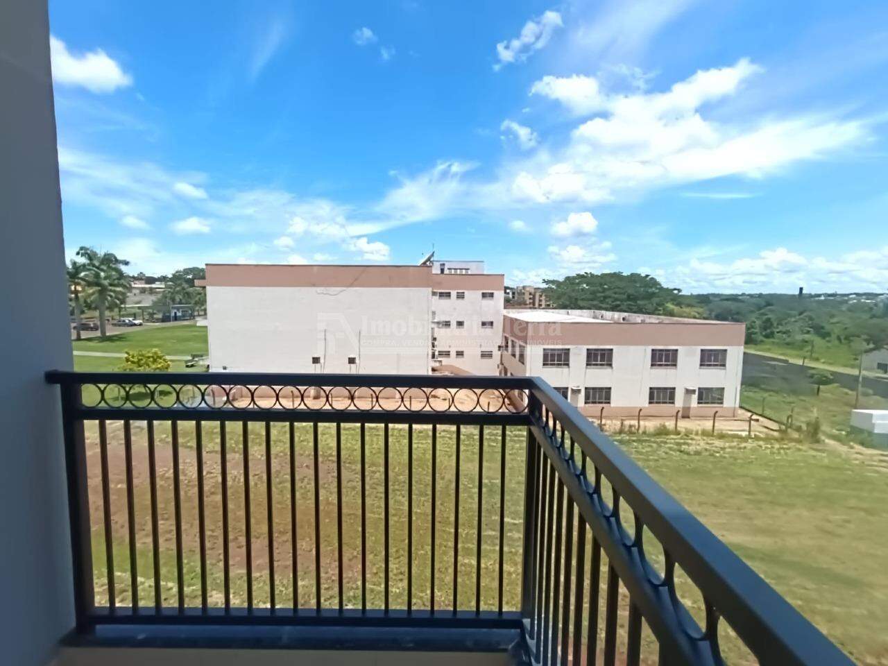 Apartamento com 2 quartos no Vila São Luiz em Dourados/MS — foto 8