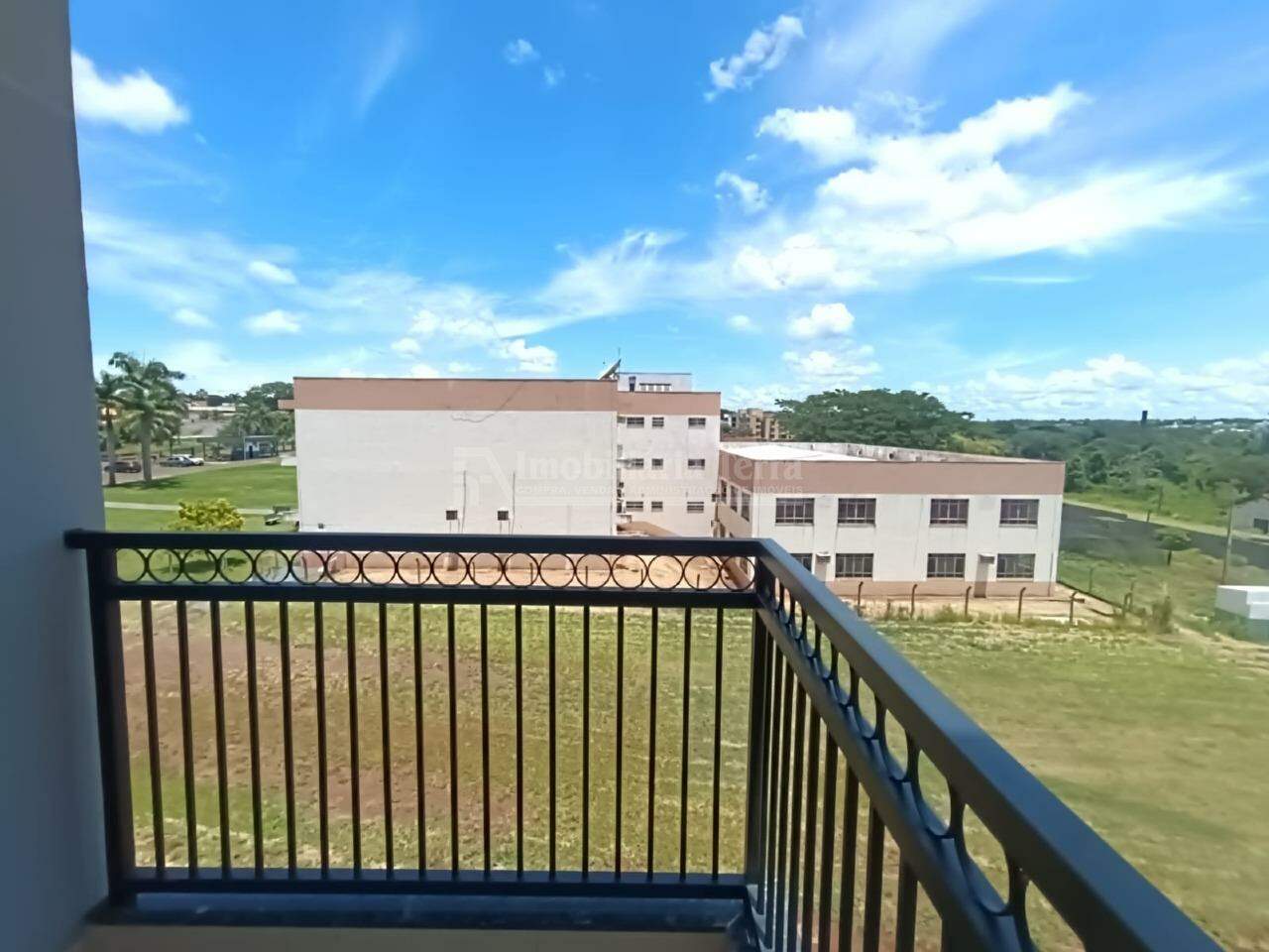 Apartamento com 2 quartos no Vila São Luiz em Dourados/MS — foto 8