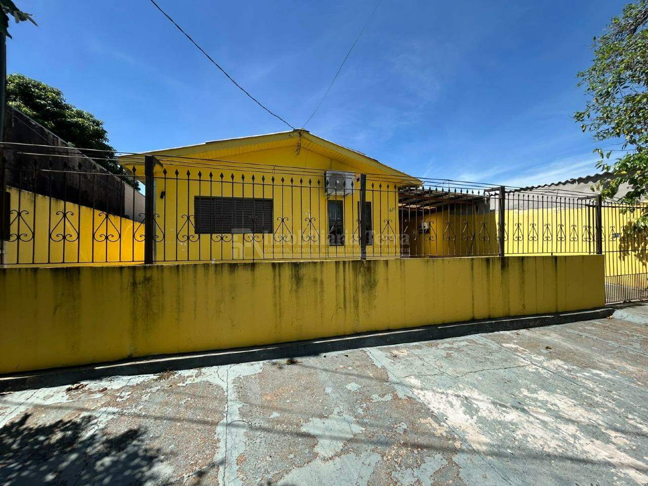 Casa com 4 quartos no Vila Amaral em Dourados/MS — foto 1