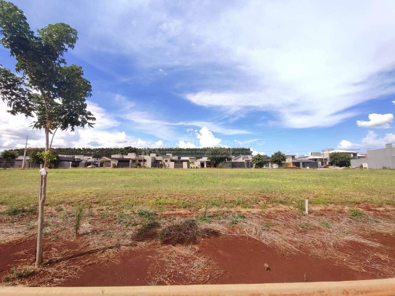 Terreno/Lote no Jardim Cristhais em Dourados/MS — foto 1
