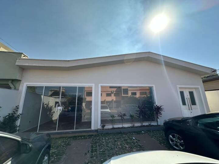 Casa com 3 quartos no Jardim Central em Dourados/MS — foto 1