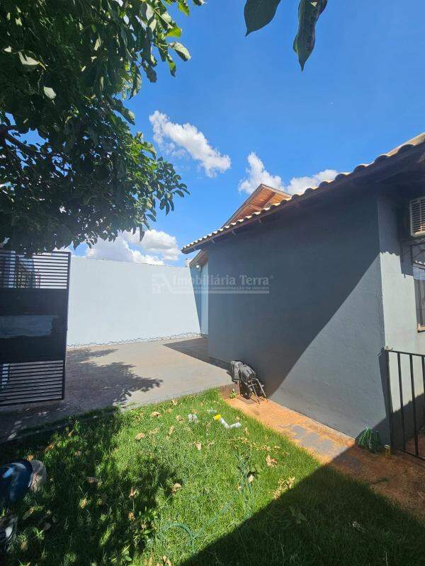 Casa com 2 quartos no Cidade Jardim I em Dourados/MS — foto 3