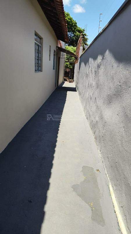 Casa com 3 quartos no Vila Popular em Dourados/MS — foto 3