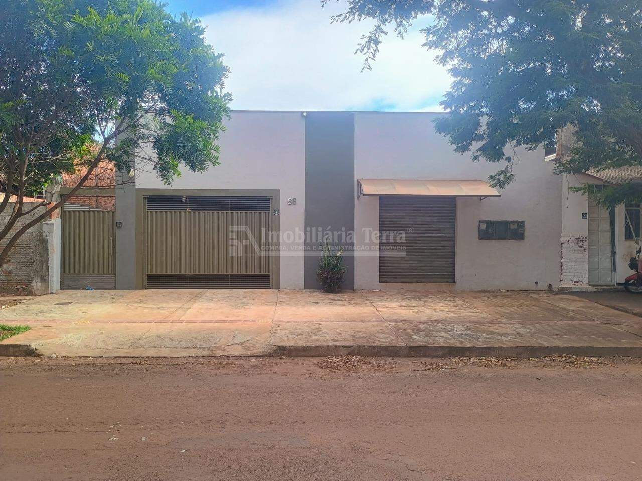 Casa com 3 quartos no Vila Popular em Dourados/MS — foto 1
