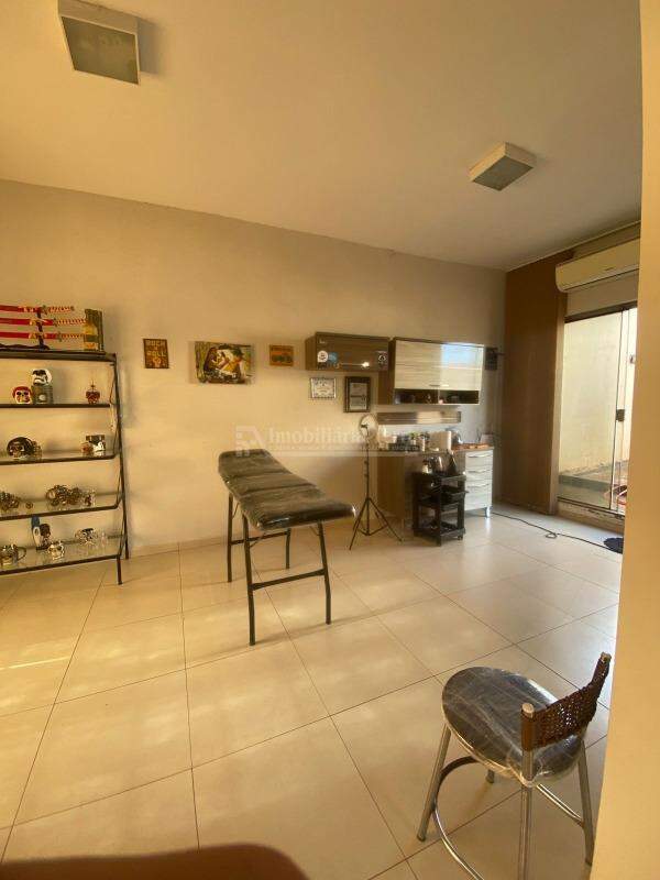 Casa com 3 quartos no Jardim Climax em Dourados/MS — foto 4