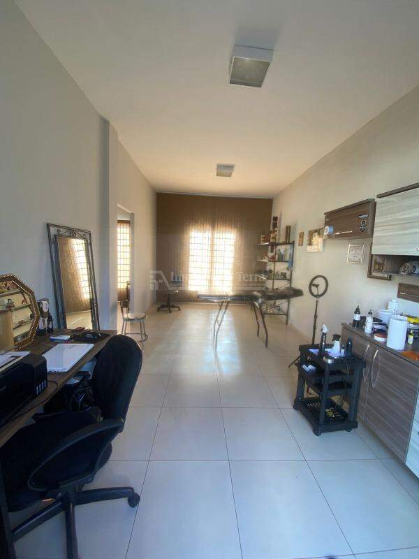 Casa com 3 quartos no Jardim Climax em Dourados/MS — foto 2