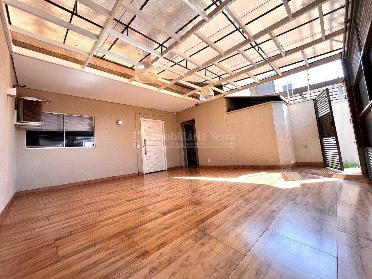 Casa com 3 quartos no Novo Parque Alvorada em Dourados/MS — foto 2