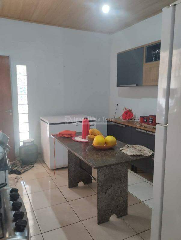 Casa com 3 quartos no Jardim João Paulo II em Dourados/MS — foto 3