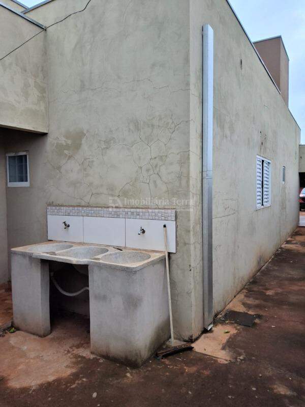 Casa com 2 quartos no Centro em Itaporã/MS — foto 16