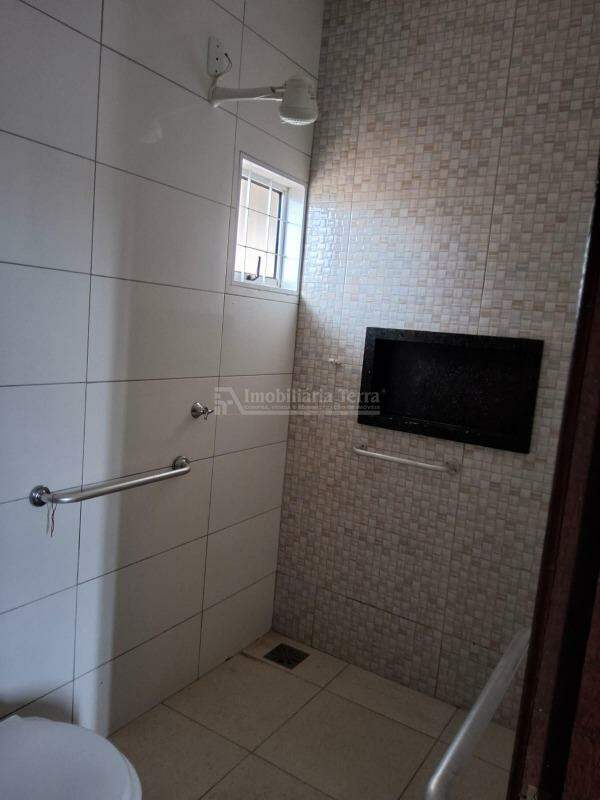 Casa com 2 quartos no Centro em Itaporã/MS — foto 12