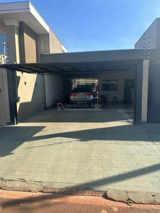 Casa com 3 quartos no Alto da Boa Vista em Dourados/MS — foto 2