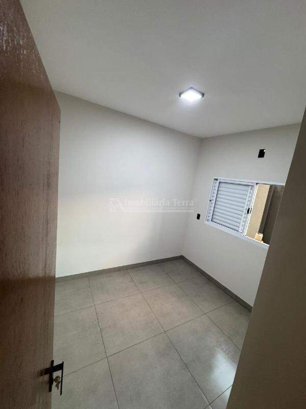 Casa com 3 quartos no Cidade Jardim I em Dourados/MS — foto 10