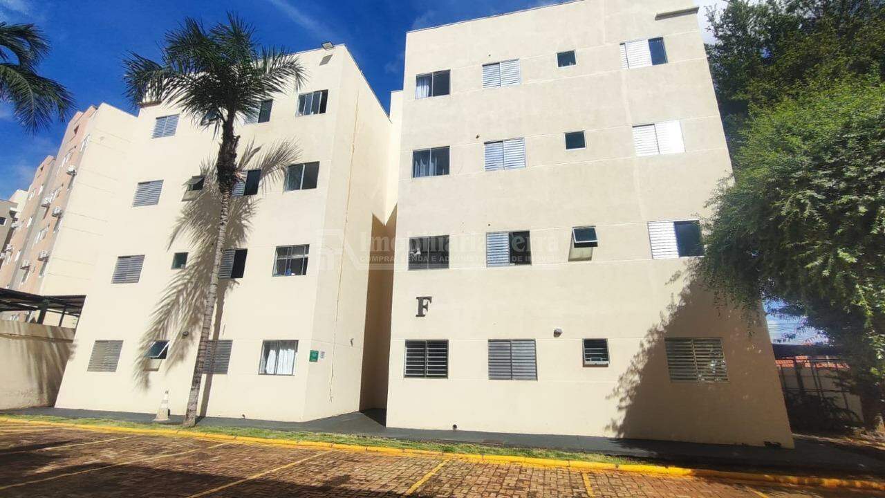Apartamento com 2 quartos no Jardim Universitário em Dourados/MS — foto 2