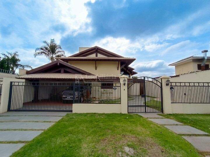 Casa com 3 suítes no Jardim Girassol em Dourados/MS — foto 1