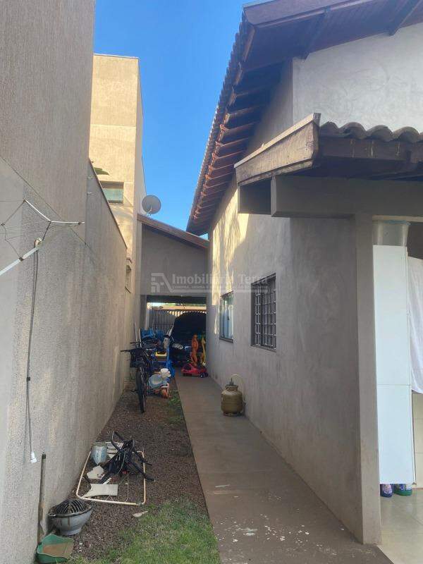 Casa com 3 quartos no Santa Fé em Dourados/MS — foto 4
