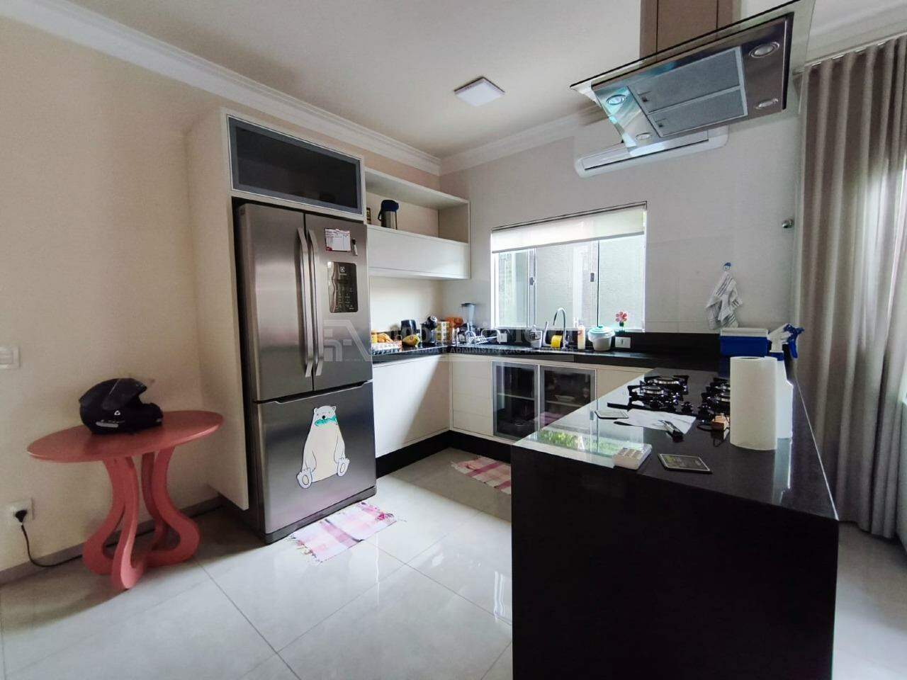 Casa com 3 quartos no Jardim Água Boa em Dourados/MS — foto 3