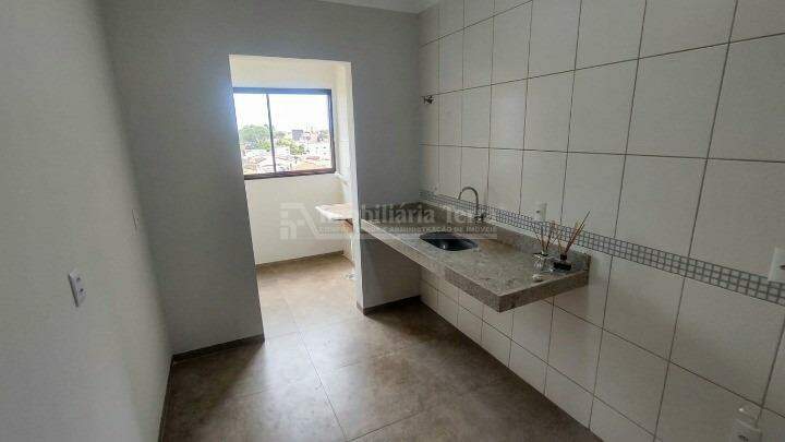 Apartamento com 2 quartos no Parque Alvorada em Dourados/MS — foto 2