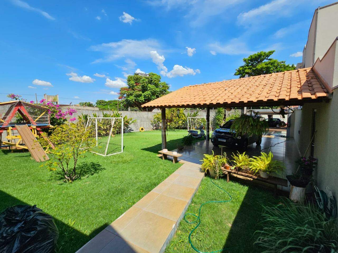 Casa com 4 quartos no Jardim Europa em Dourados/MS — foto 2