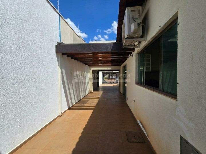 Casa com 4 quartos no Vila Progresso em Dourados/MS — foto 3