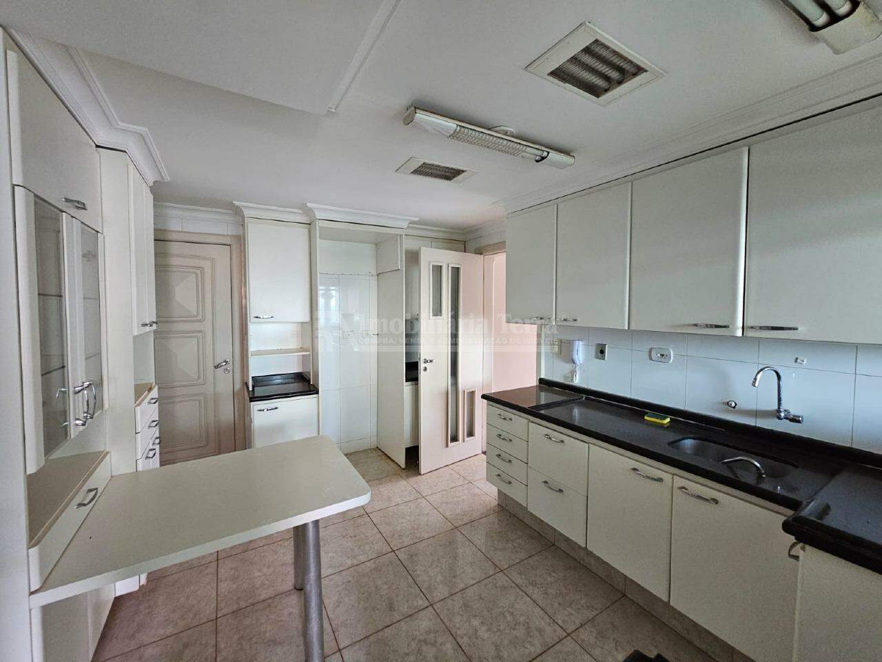 Apartamento com 3 quartos no Jardim América em Dourados/MS — foto 2