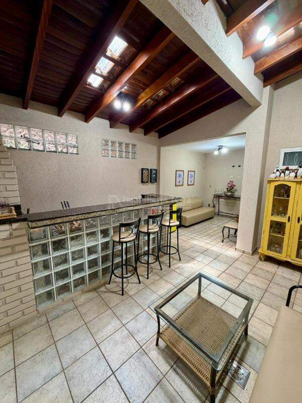 Casa com 3 quartos no COHAB II em Dourados/MS — foto 3