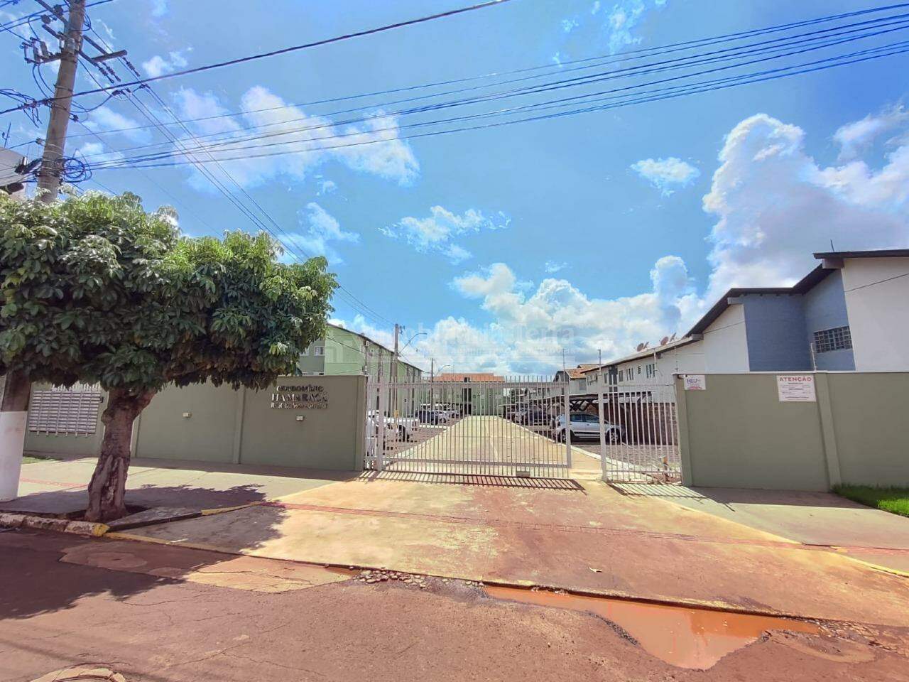 Apartamento com 2 quartos no Parque Alvorada em Dourados/MS — foto 1