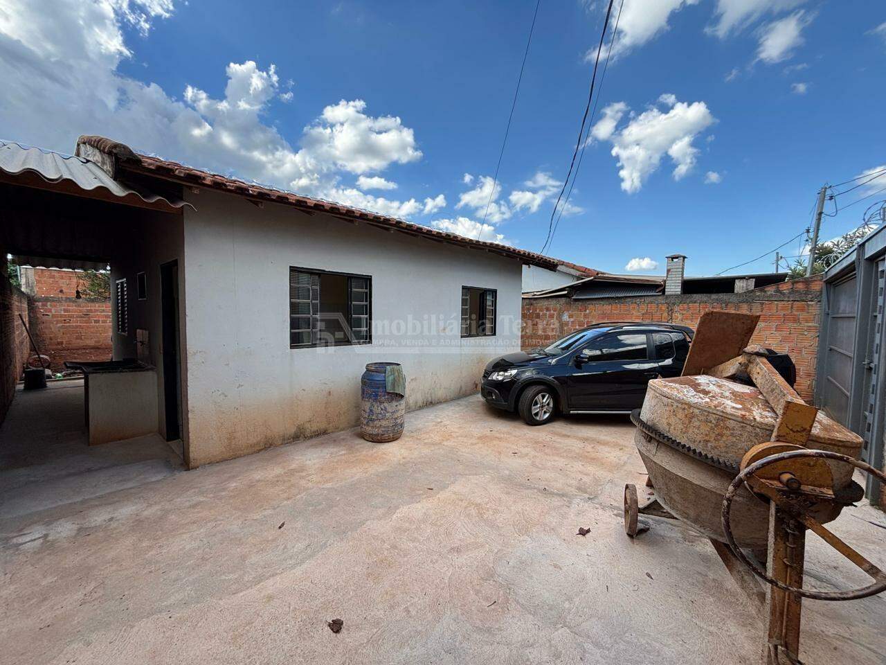 Casa com 2 quartos no Jardim Deoclécio Artuzzi II em Dourados/MS — foto 2