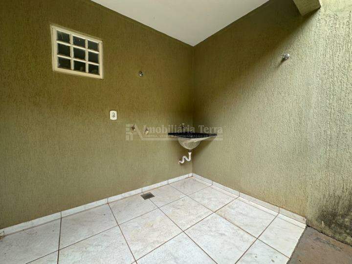 Casa com 2 quartos no Jardim Oliveira II em Dourados/MS — foto 11