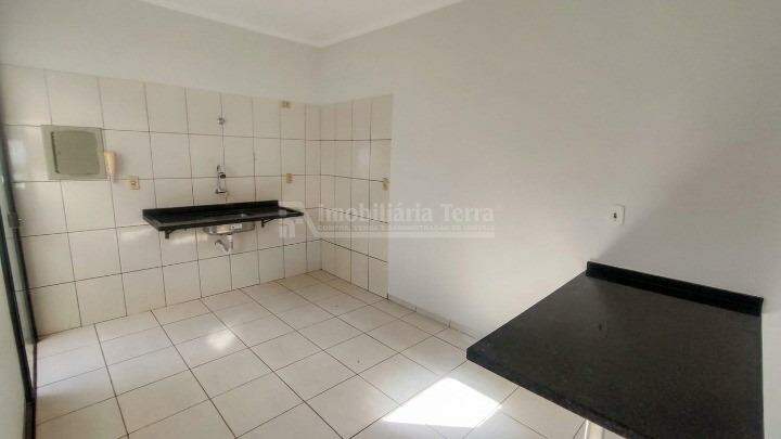 Apartamento com 2 quartos no Jardim Universitário em Dourados/MS — foto 4