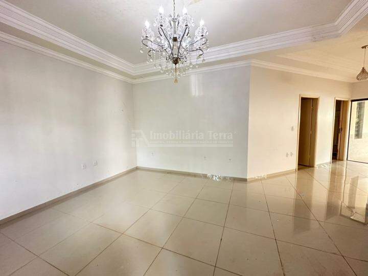 Casa com 3 quartos no Jardim Girassol em Dourados/MS — foto 5